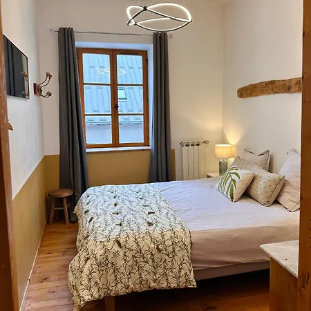 Bed & Breakfast Le Glacier Bleu *